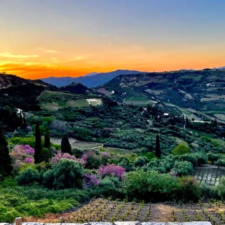 Hotel Gerofotis Traditional Est 1892 - Close To Aigio, Akoli, Selianitika