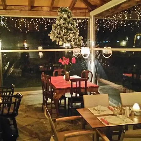 Hotel Gerofotis Traditional Est 1892 - Close To Aigio, Akoli, Selianitika
