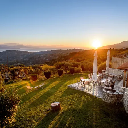 Hotel Gerofotis Traditional Est 1892 - Close To Aigio, Akoli, Selianitika 4*