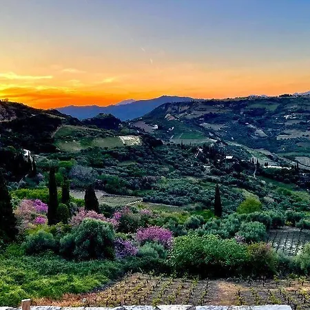 Hotel Gerofotis Traditional Est 1892 - Close To Aigio, Akoli, Selianitika 4*