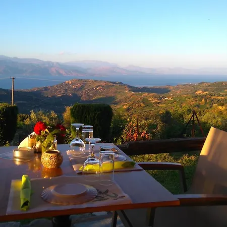 Hotel Gerofotis Traditional Est 1892 - Close To Aigio, Akoli, Selianitika 4*