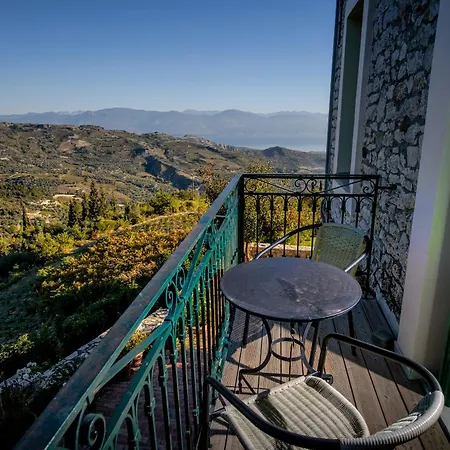 Hotel Gerofotis Traditional Est 1892 - Close To Aigio, Akoli, Selianitika