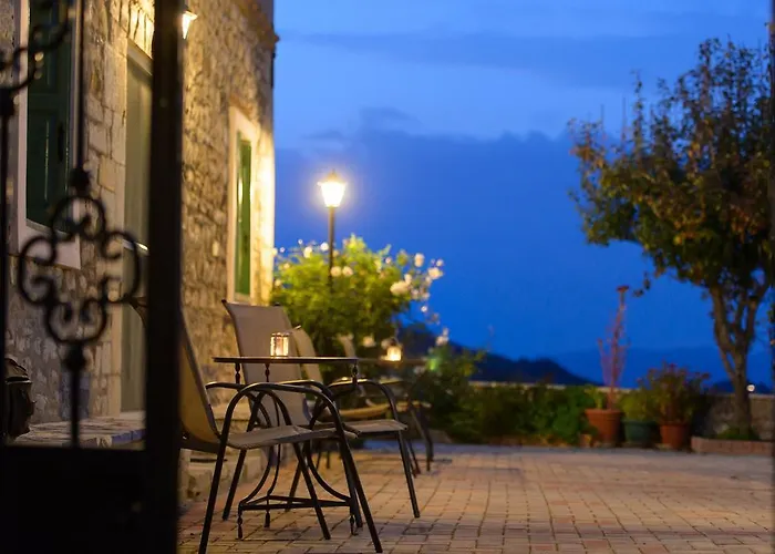 Gerofotis Traditional Est 1892 - Close To Aigio, Akoli, Selianitika فندق Lákka