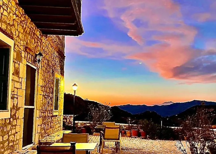 Gerofotis Traditional Est 1892 - Close To Aigio, Akoli, Selianitika 4* Lákka