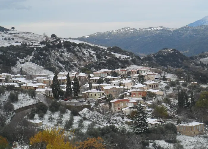 Gerofotis Traditional Est 1892 - Close To Aigio, Akoli, Selianitika Hotel 4*