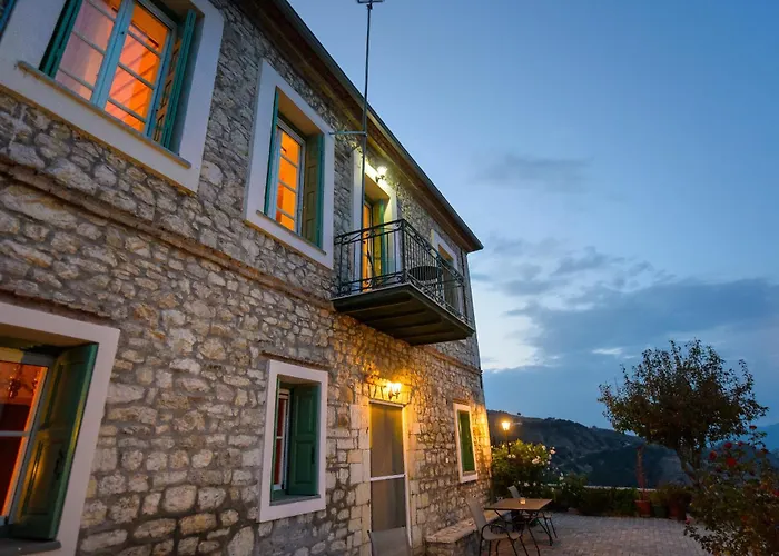 فندق Gerofotis Traditional Est 1892 - Close To Aigio, Akoli, Selianitika 4*