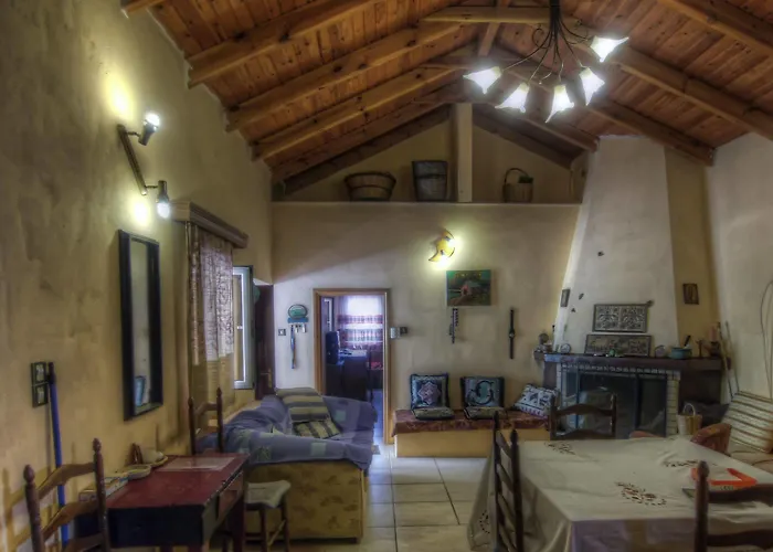 Gerofotis Traditional Est 1892 - Close To Aigio, Akoli, Selianitika 4*