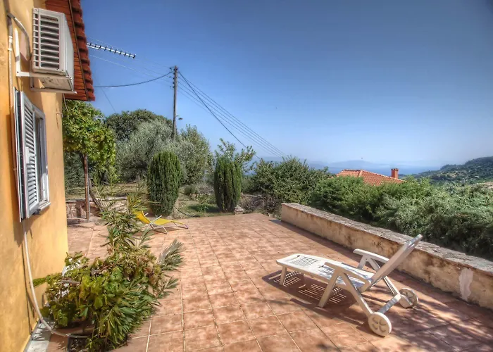 Gerofotis Traditional Est 1892 - Close To Aigio, Akoli, Selianitika 4* Lákka