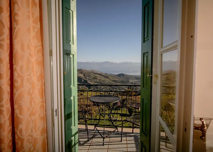 Gerofotis Traditional Est 1892 - Close To Aigio, Akoli, Selianitika Hotel